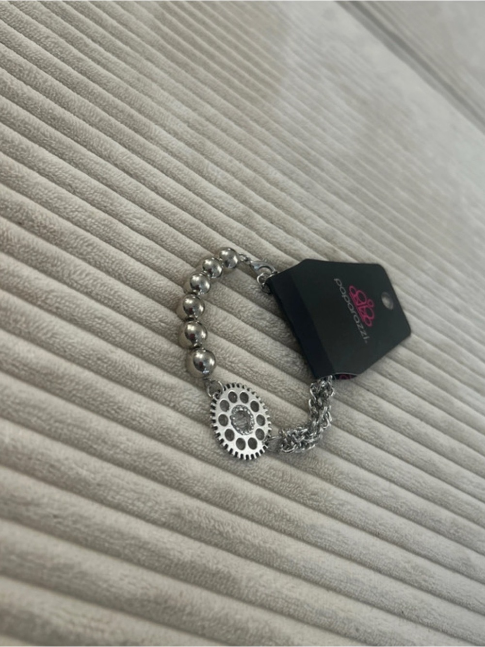 paparazzi Silver Beaded Gear-Accent Bracelet